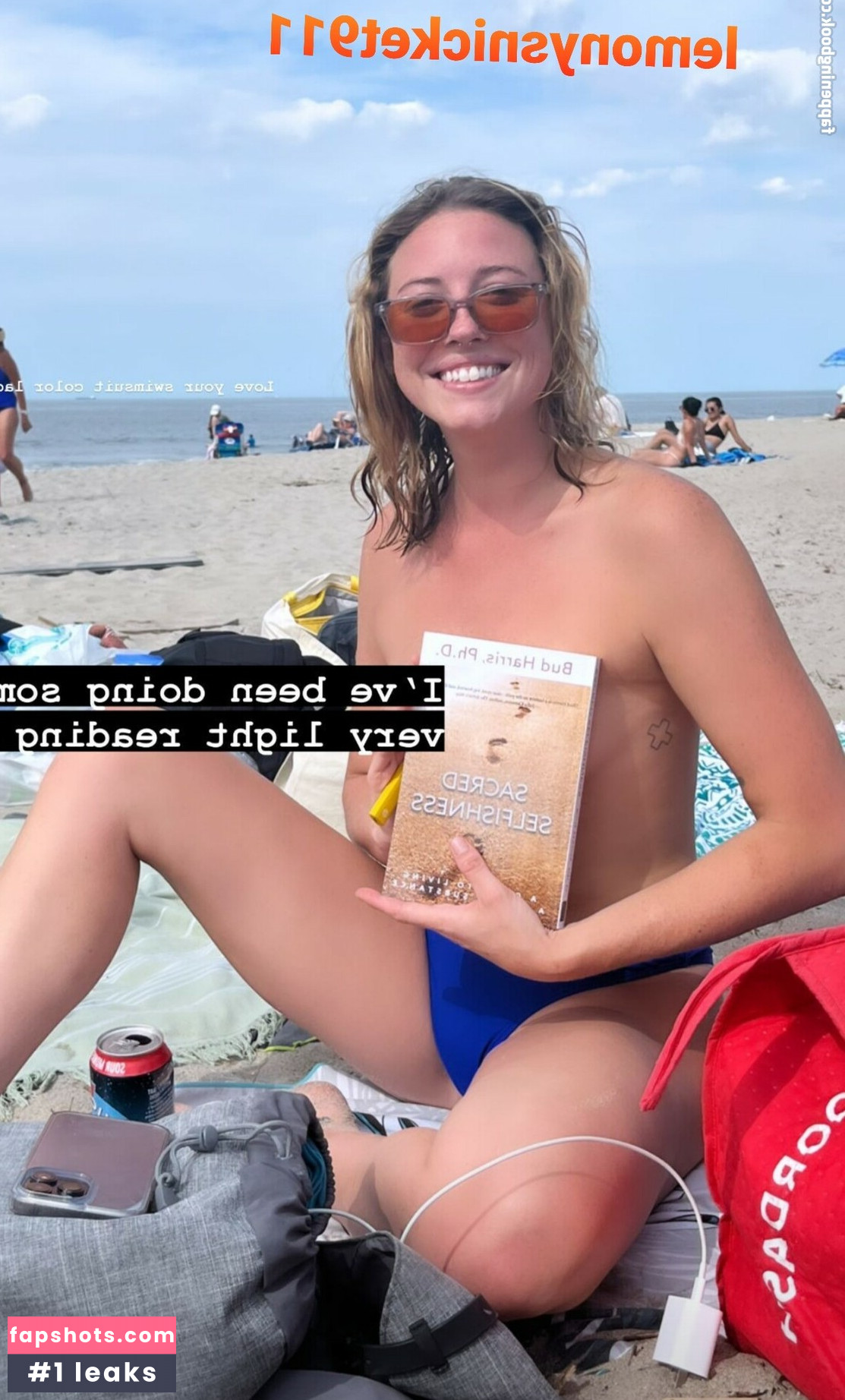 OnlyLemony gallery photo #11