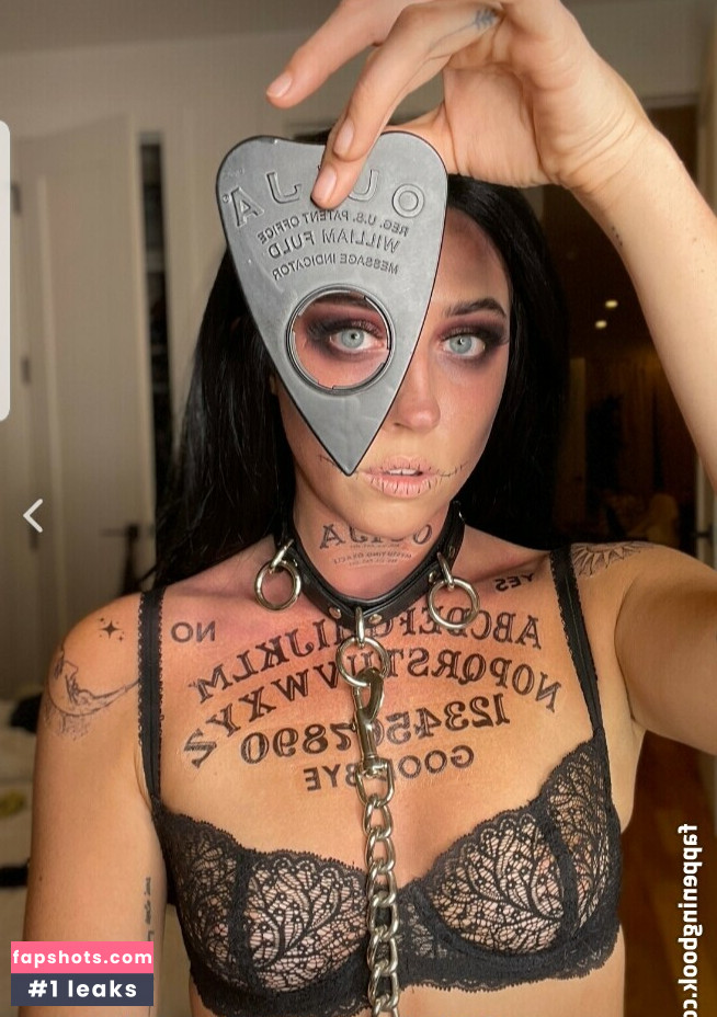 OnlyLemony gallery photo #7