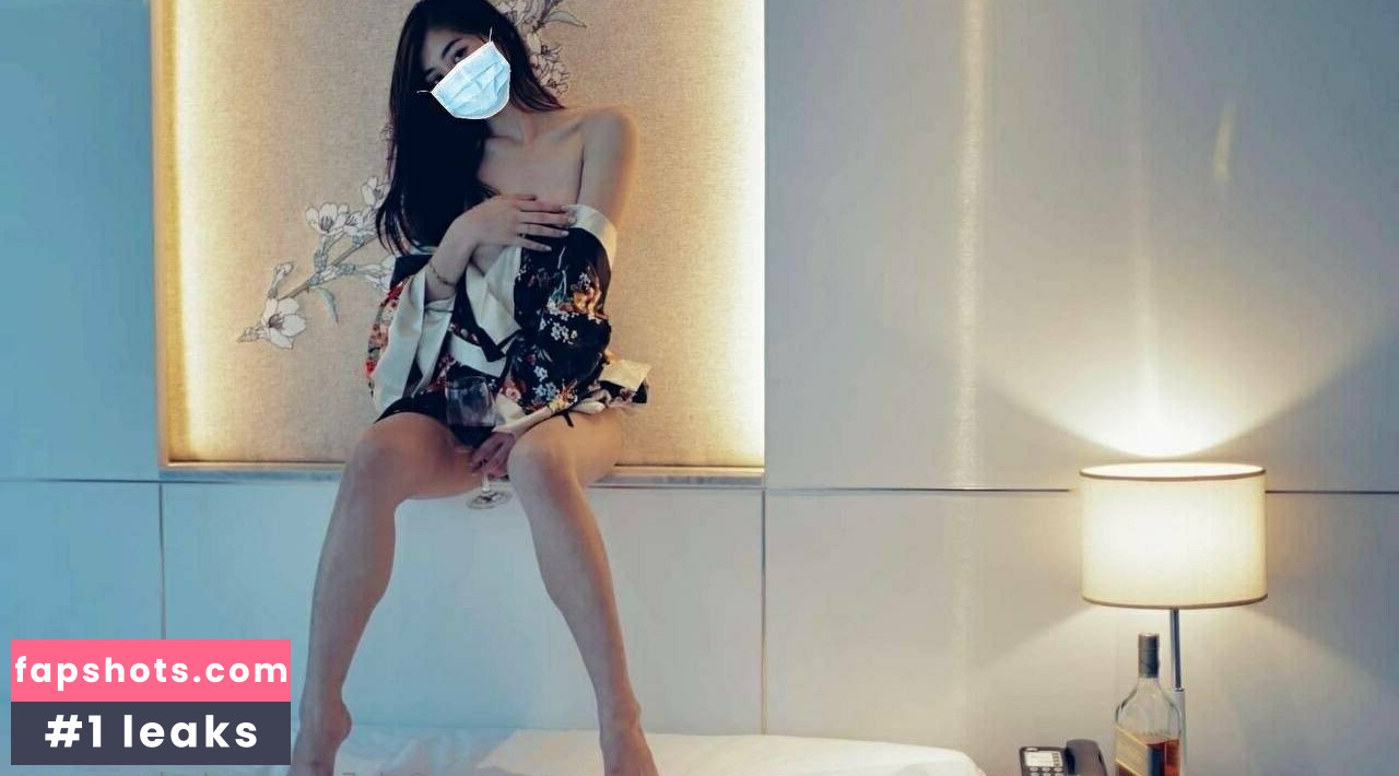 onlymangoo gallery photo #4