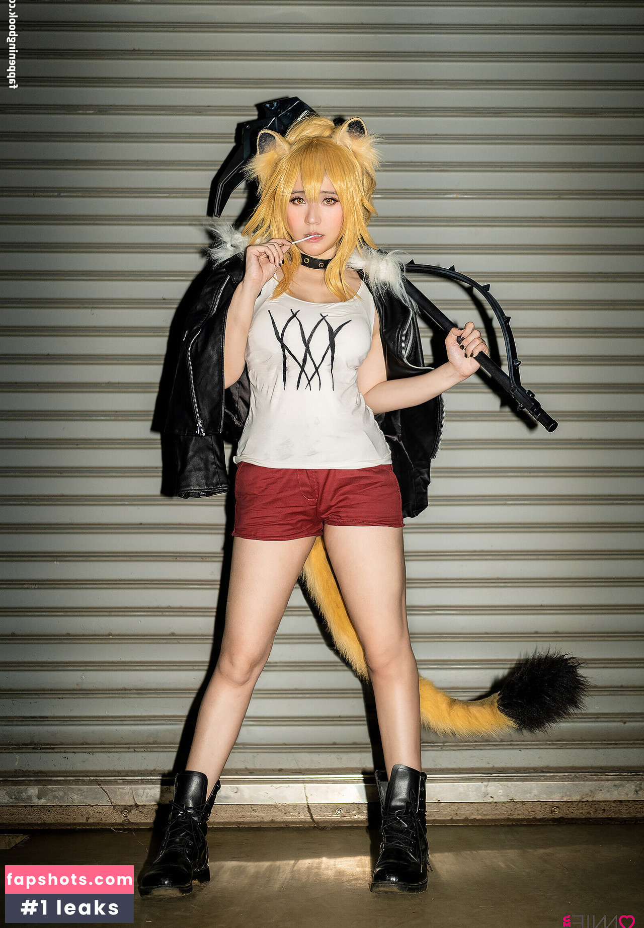 OnniesM gallery photo #31