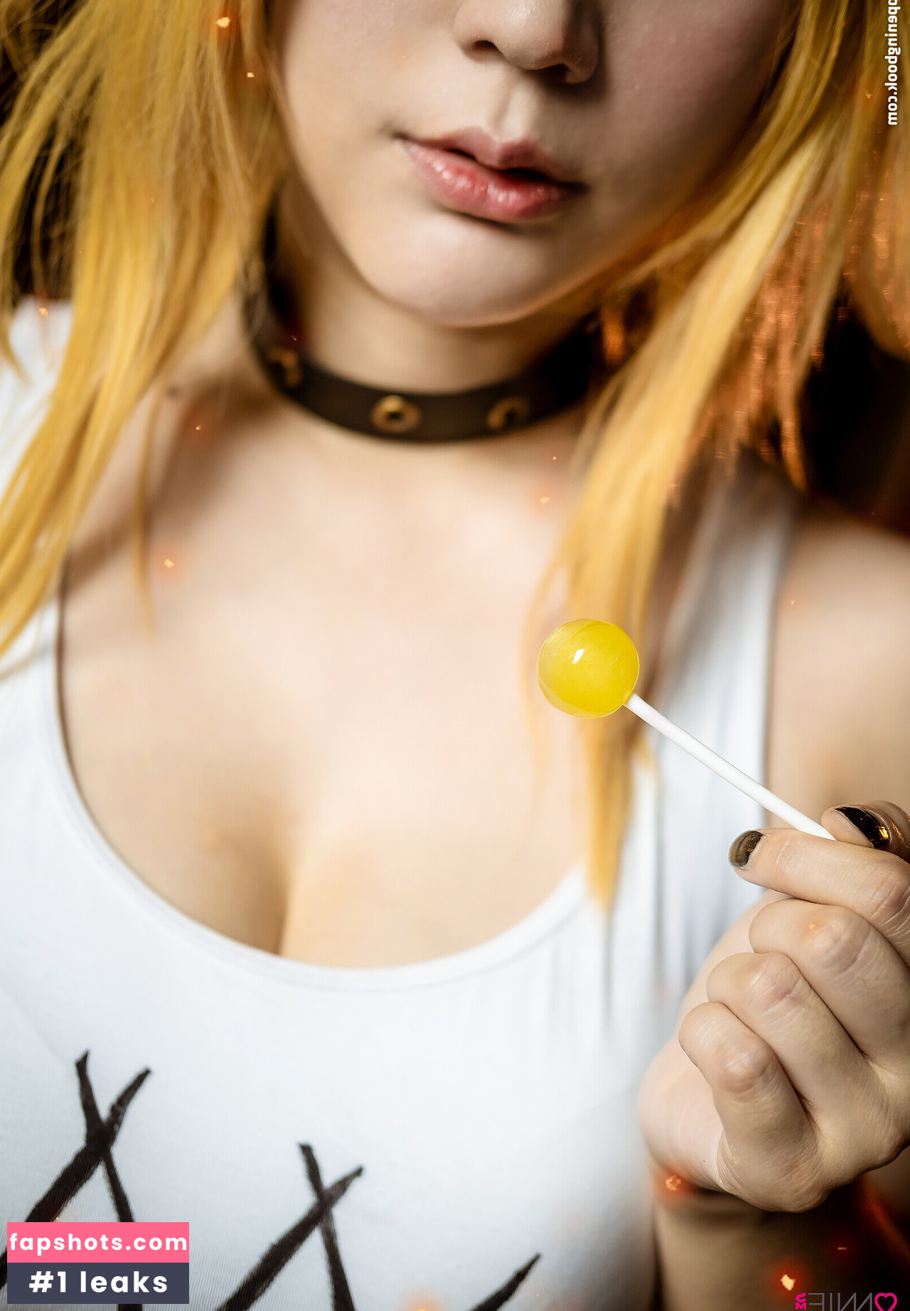 OnniesM gallery photo #39