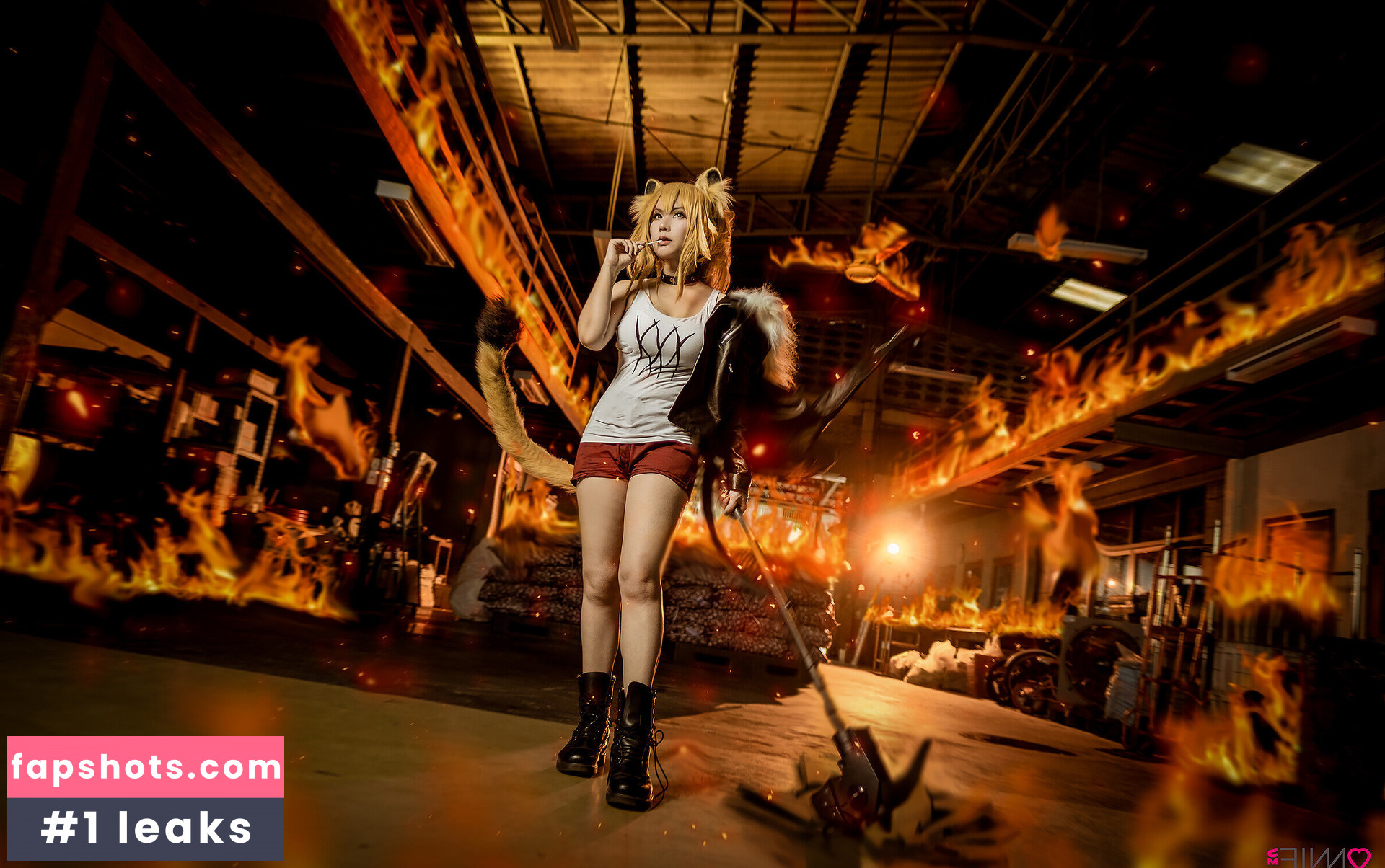 OnniesM gallery photo #42