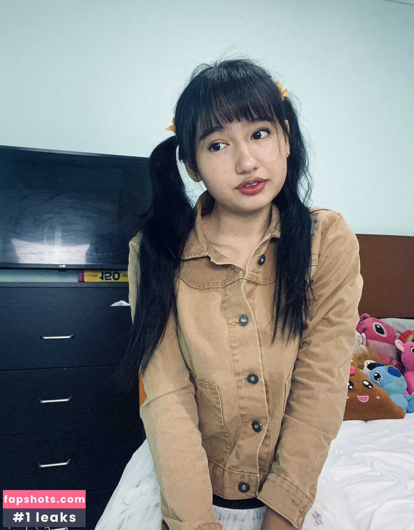 ooficialanie Nude Leaks OnlyFans Photos #15 - LeakJerk