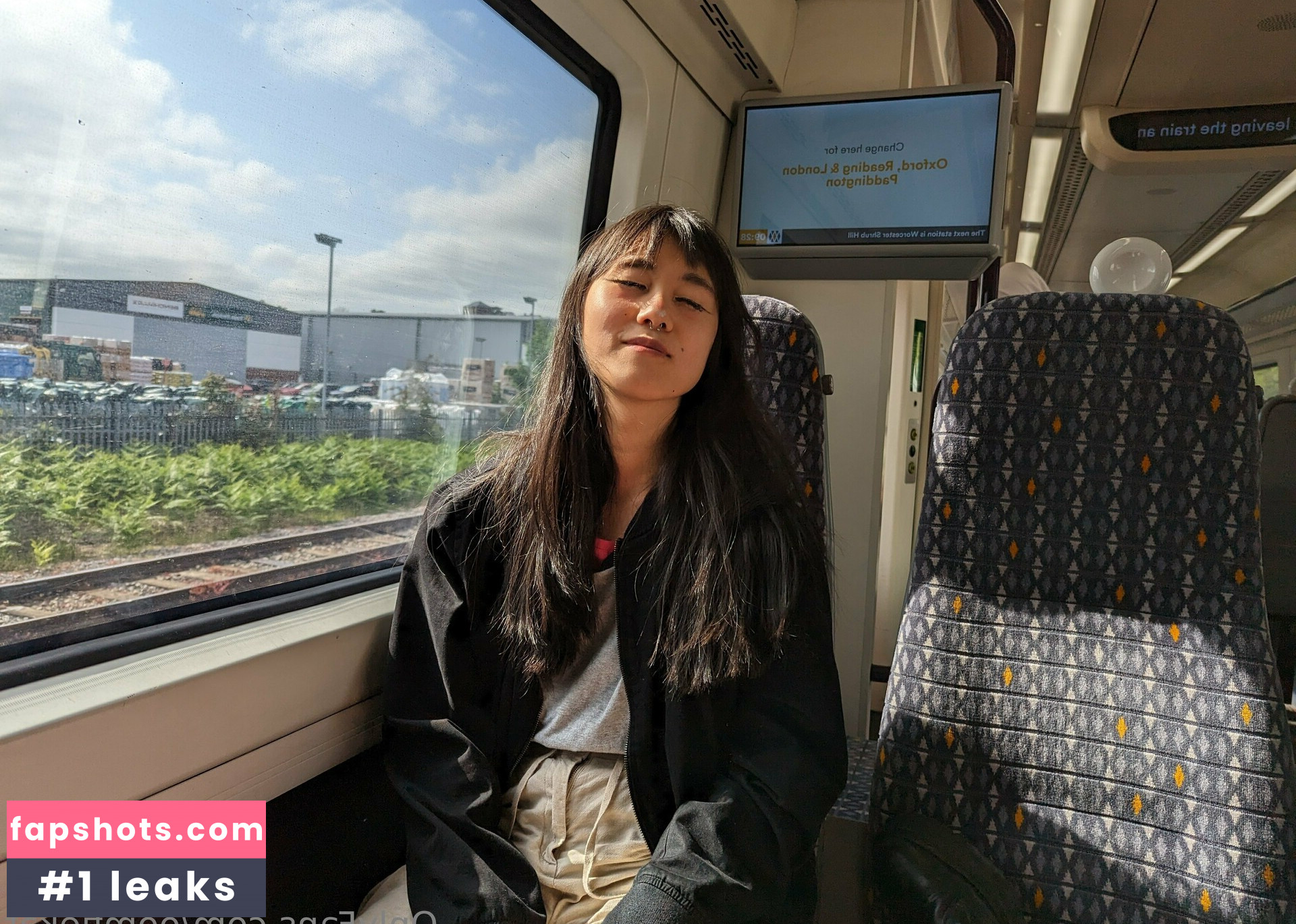 oomfiekat gallery photo #12