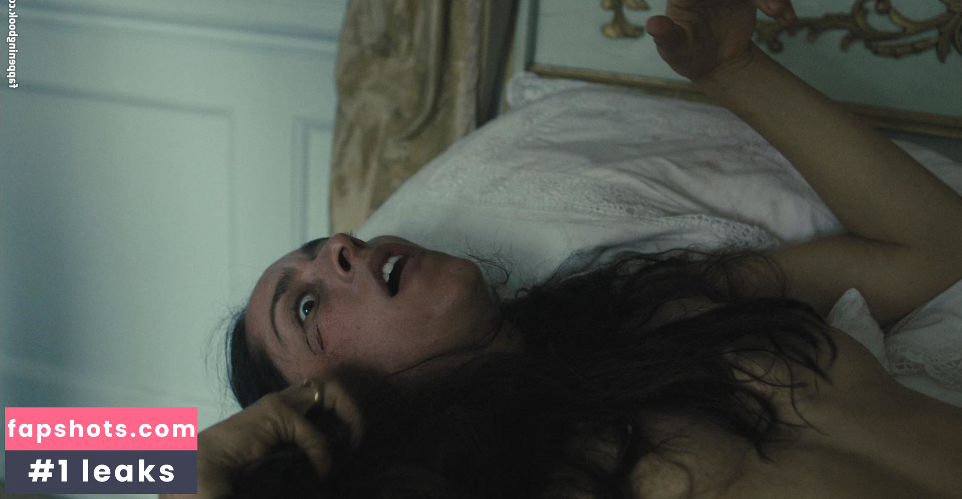 Oona Chaplin gallery photo #24