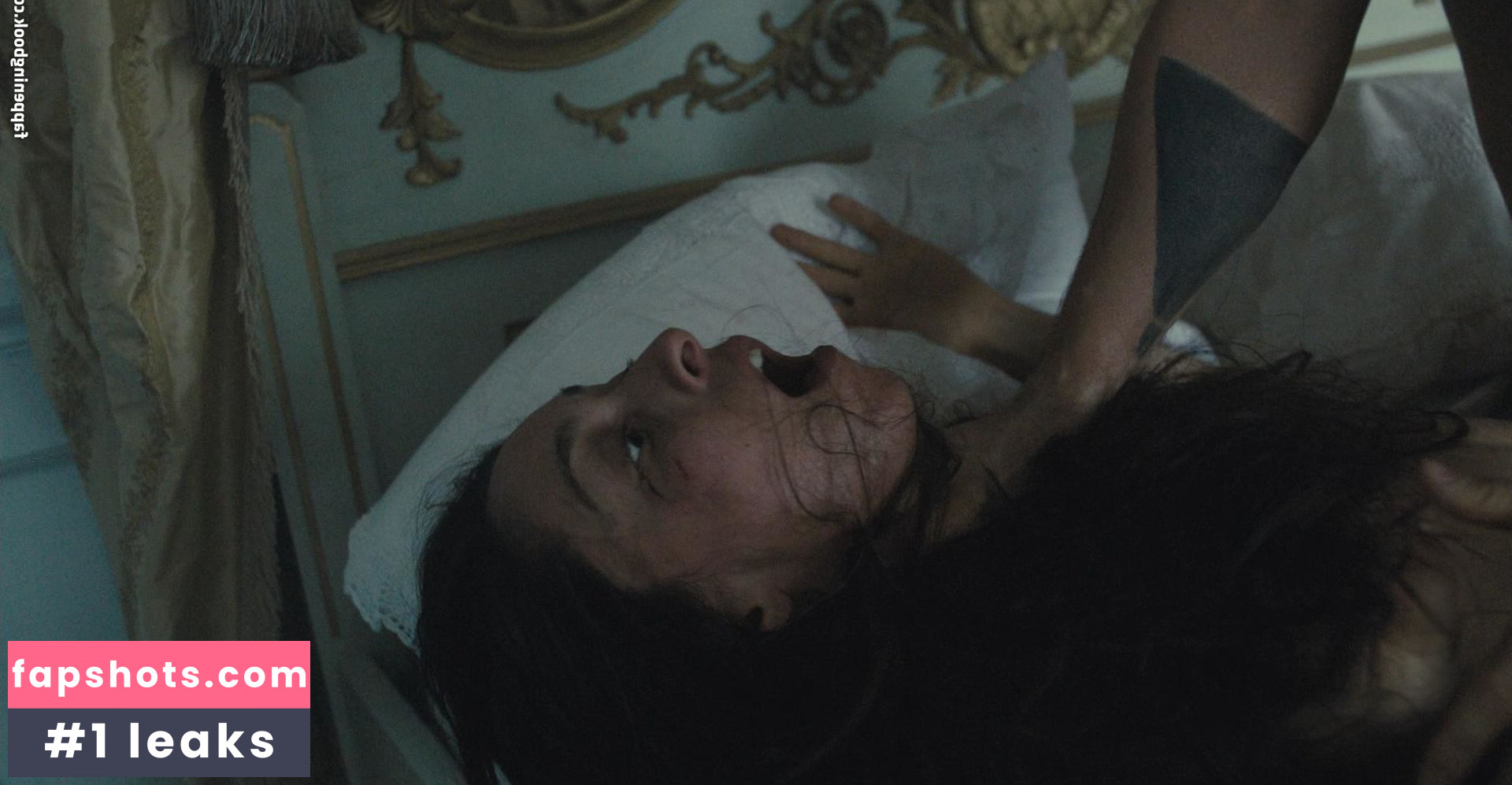 Oona Chaplin gallery photo #30