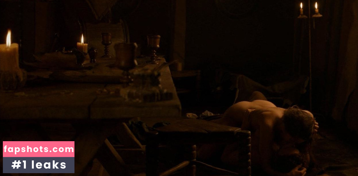 Oona Chaplin gallery photo #45