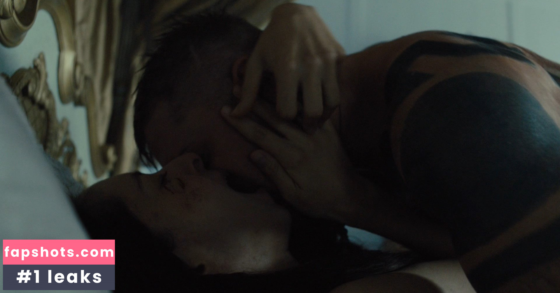 Oona Chaplin gallery photo #79