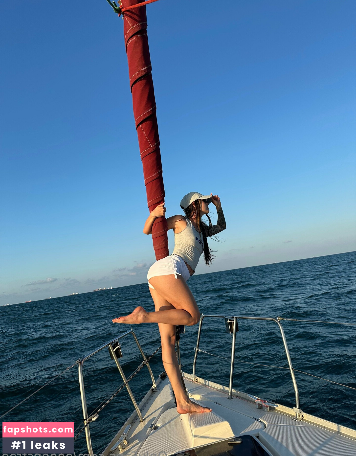 oooopsfree gallery photo #37