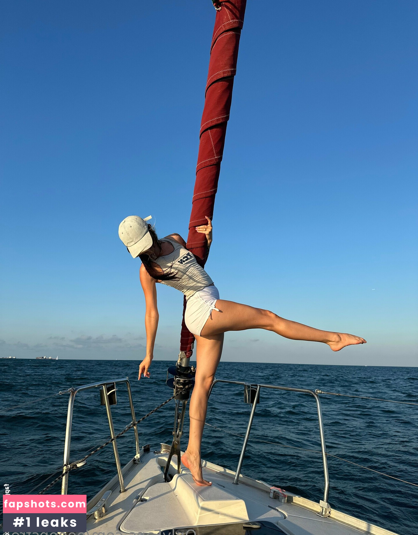 oooopsfree gallery photo #42