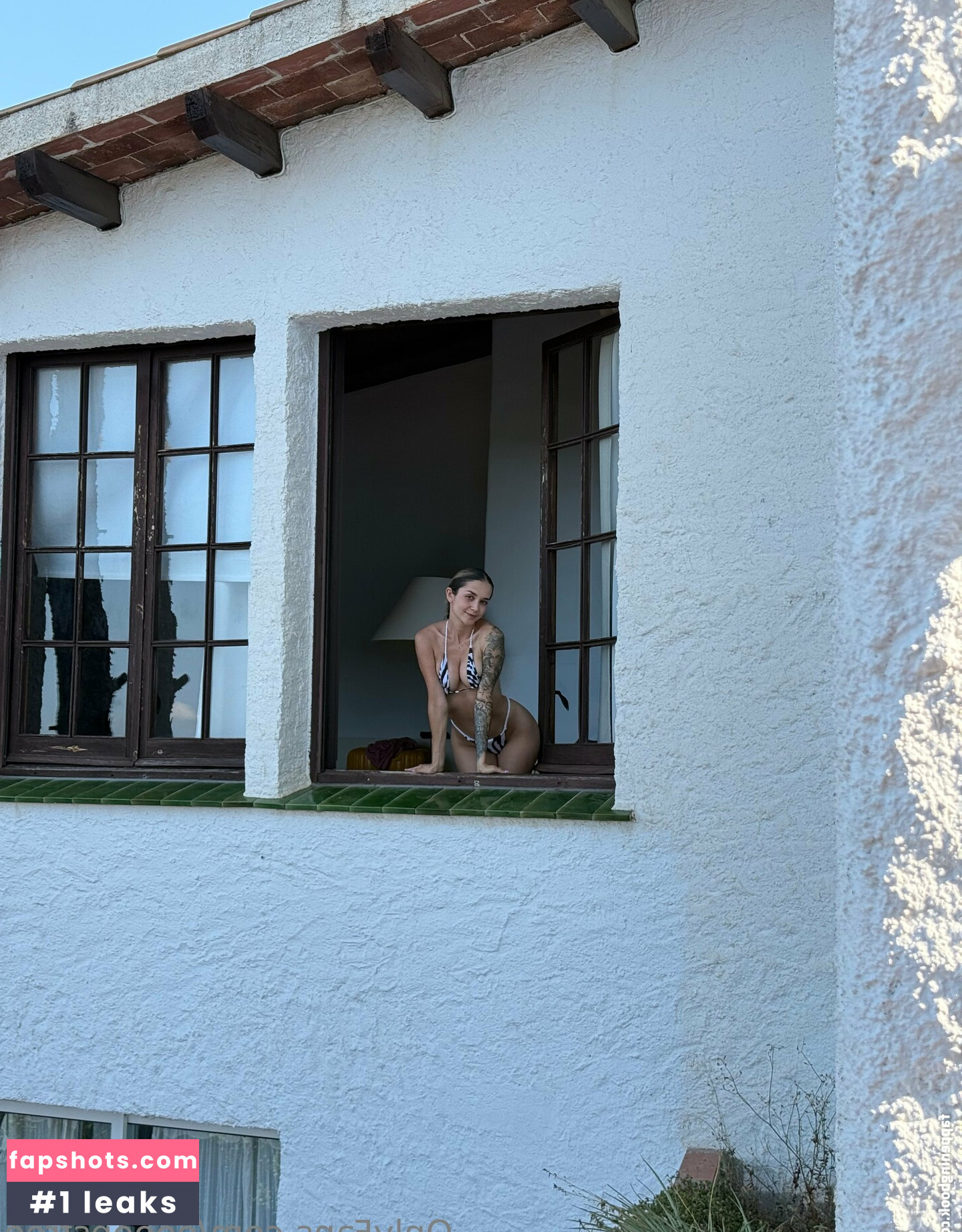 oooopsfree gallery photo #45