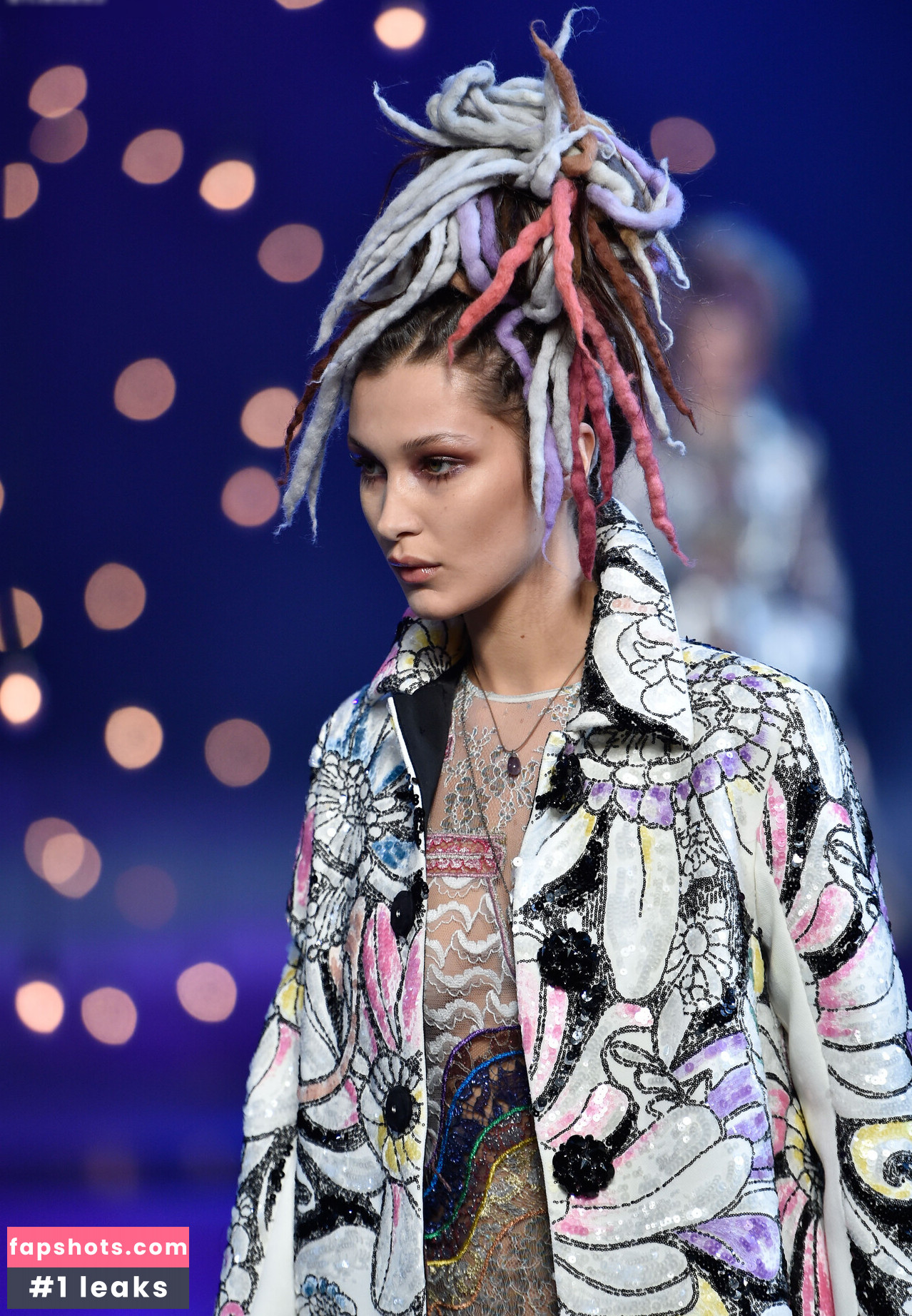 OOPS!!! International gallery photo #1062