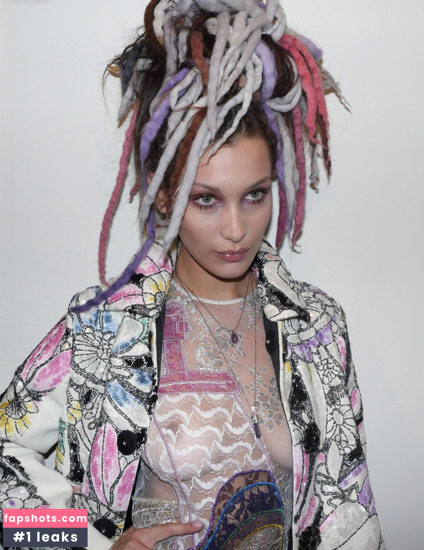 OOPS!!! International gallery photo #1063