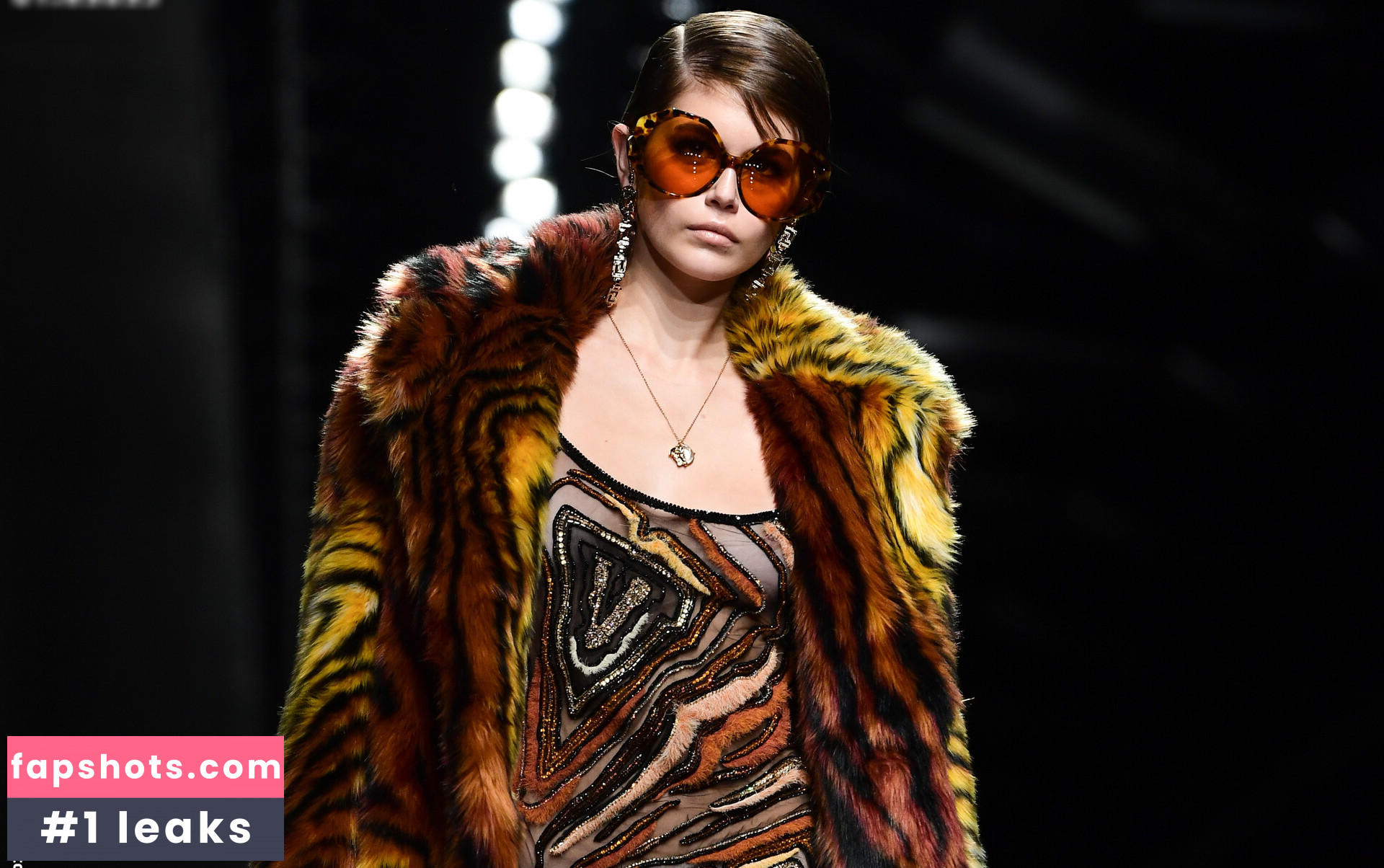 OOPS!!! International gallery photo #1122