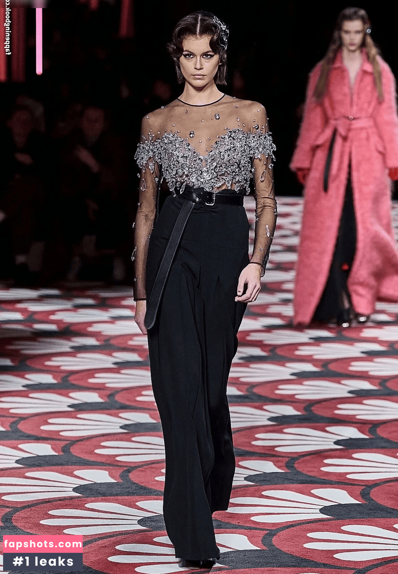 OOPS!!! International gallery photo #1129