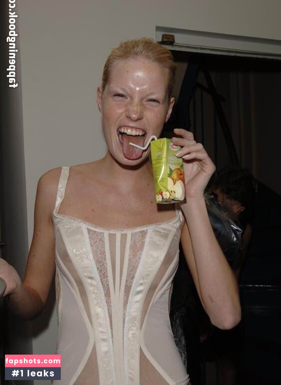 OOPS!!! International gallery photo #1250