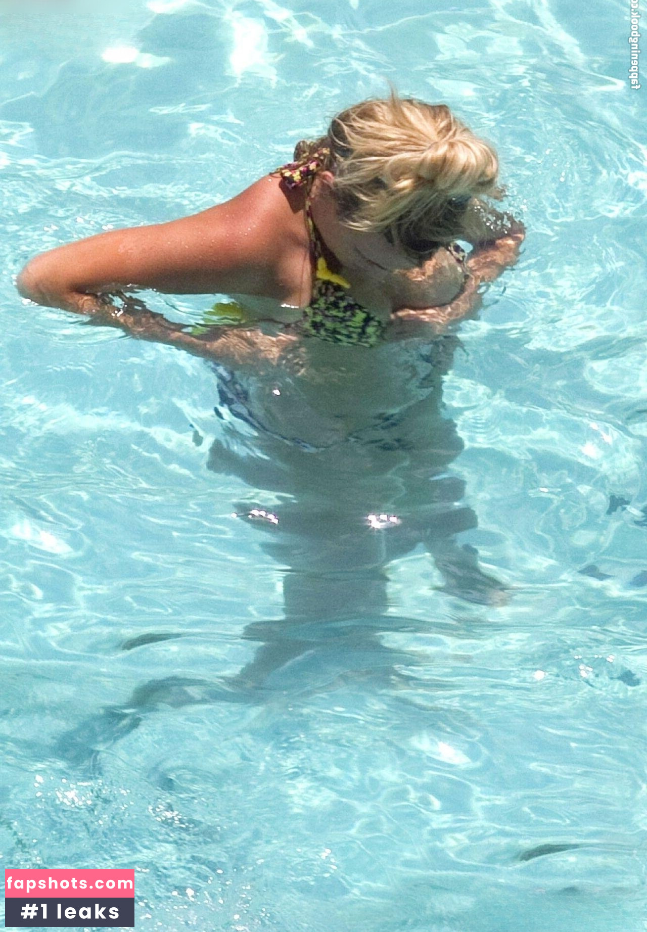 OOPS!!! International gallery photo #1282