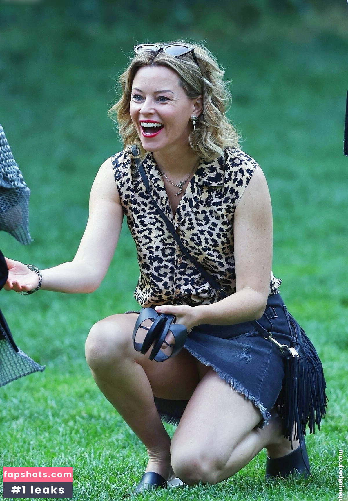 OOPS!!! International gallery photo #1405