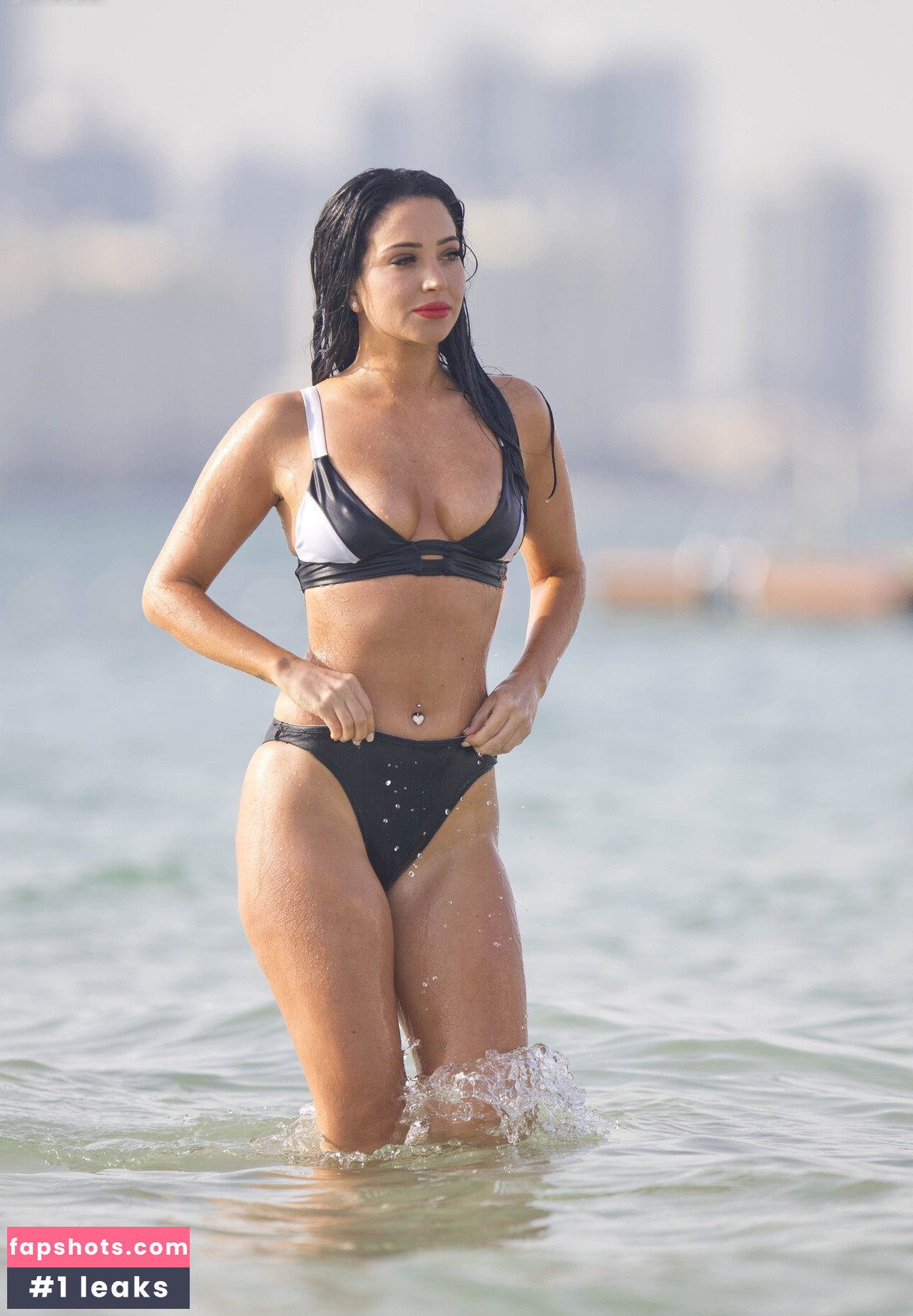 OOPS!!! International gallery photo #1423