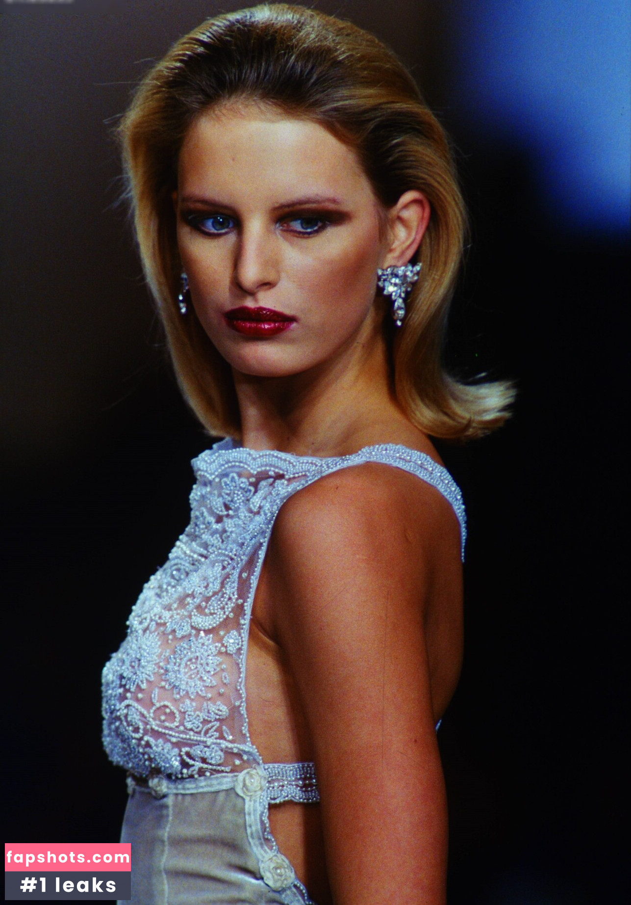 OOPS!!! International gallery photo #1527