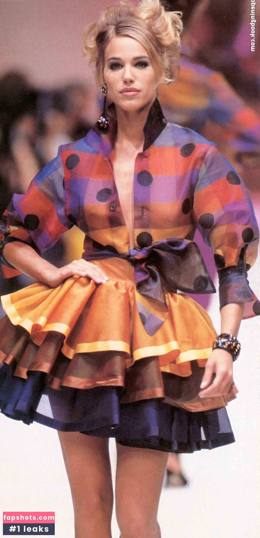 OOPS!!! International gallery photo #1552