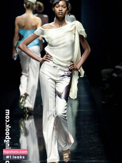 OOPS!!! International gallery photo #1618