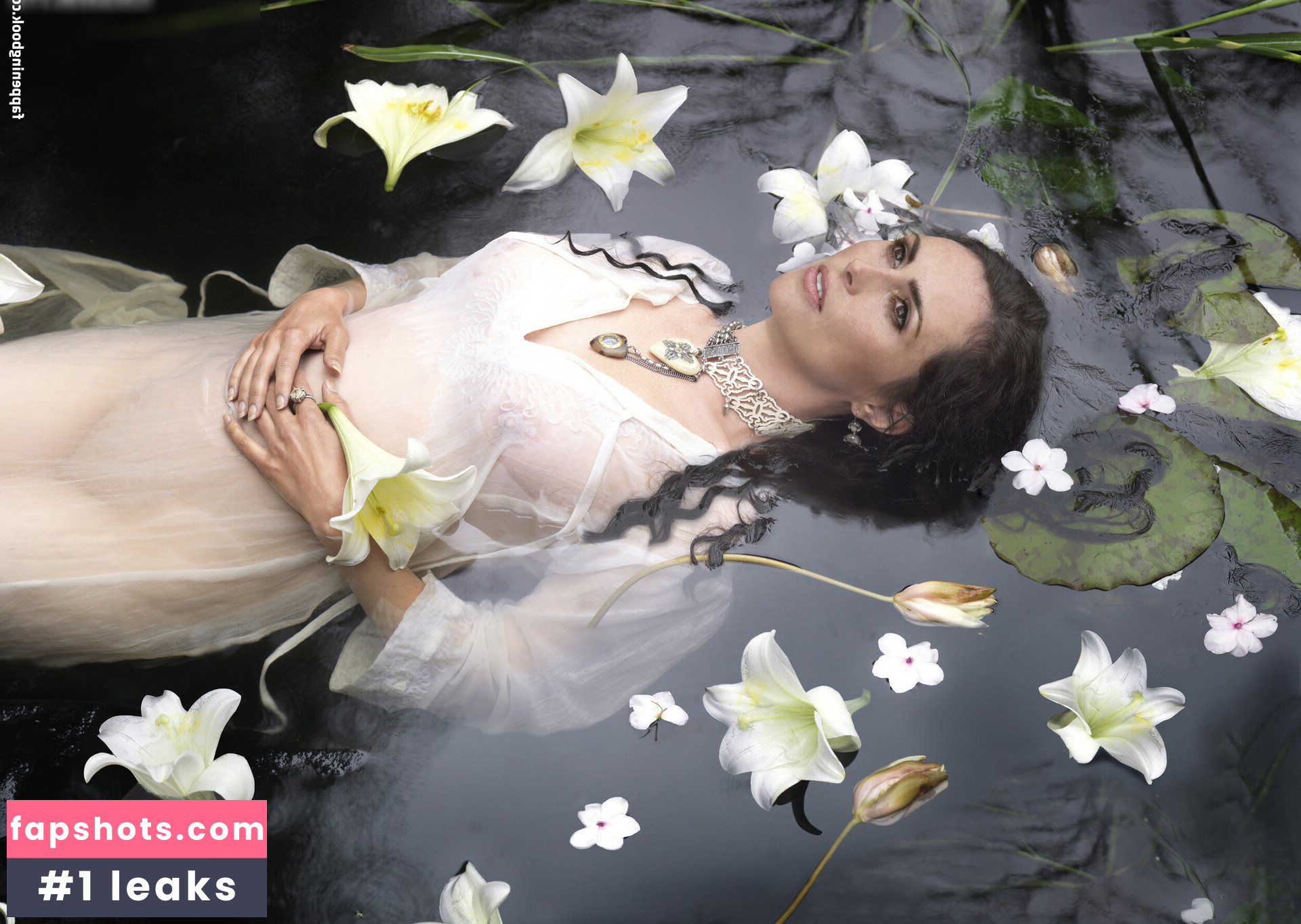 OOPS!!! International gallery photo #1668