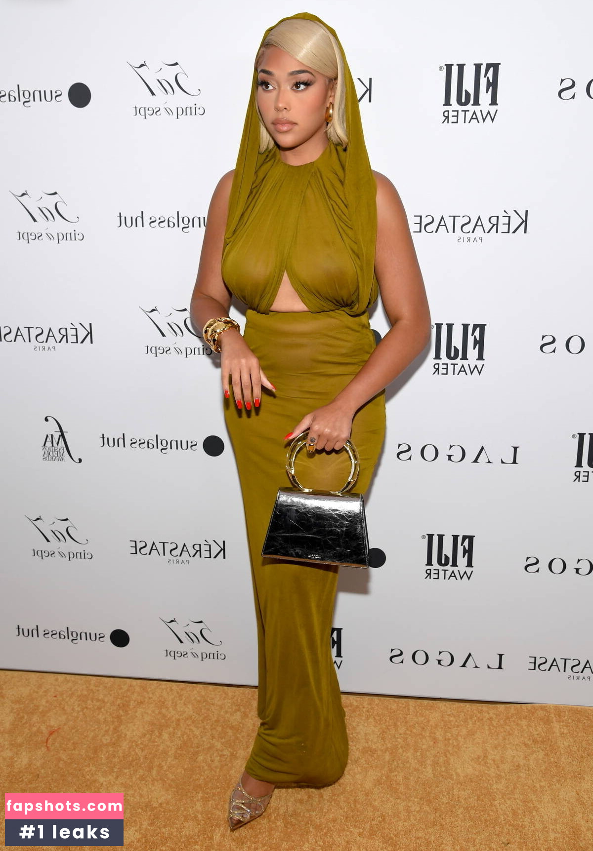 OOPS!!! International gallery photo #201