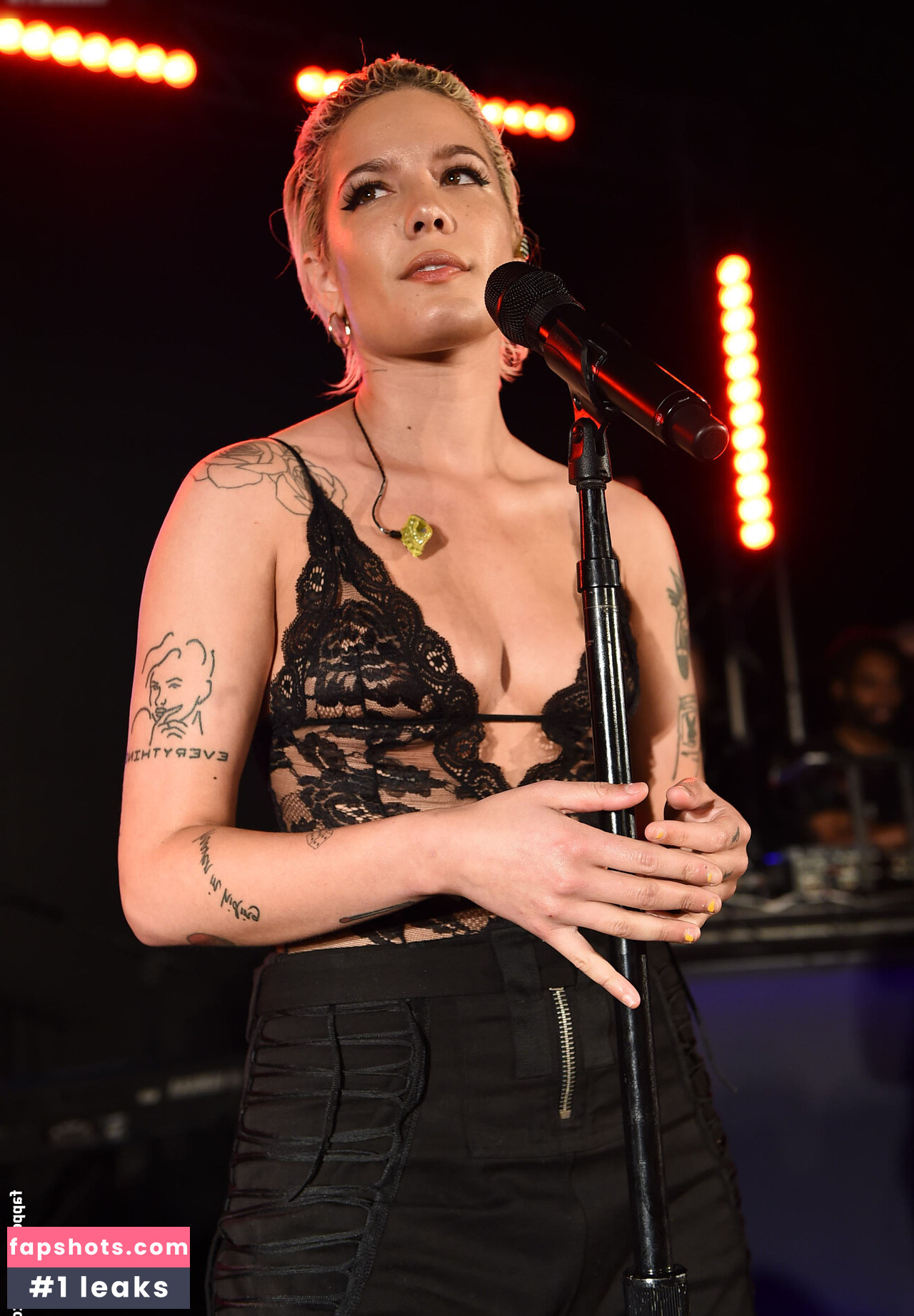 OOPS!!! International gallery photo #229