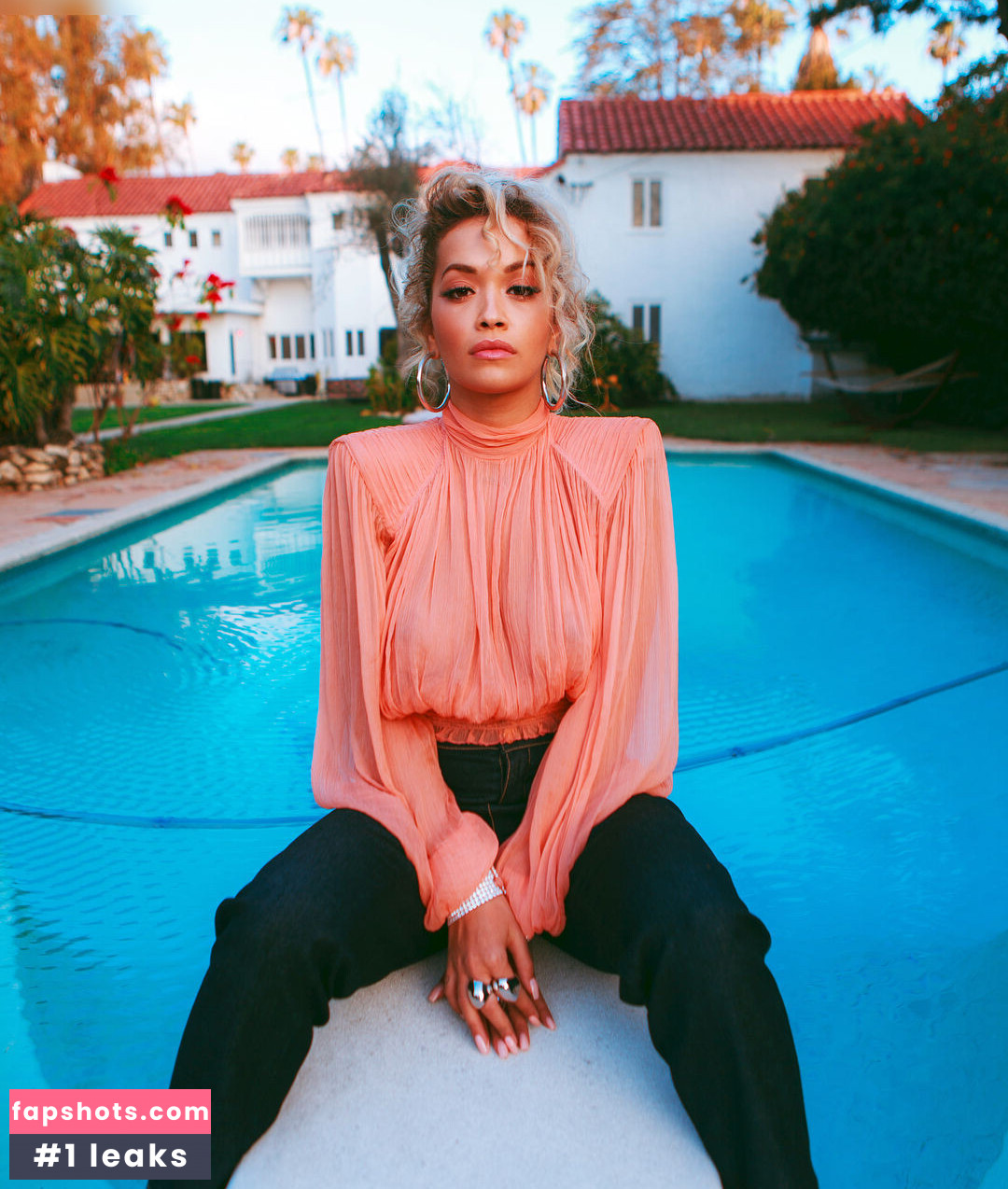 OOPS!!! International gallery photo #251