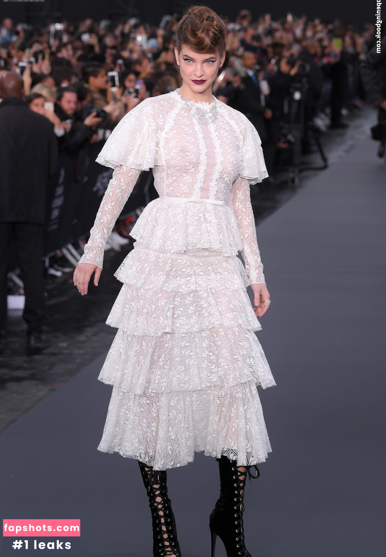 OOPS!!! International gallery photo #395