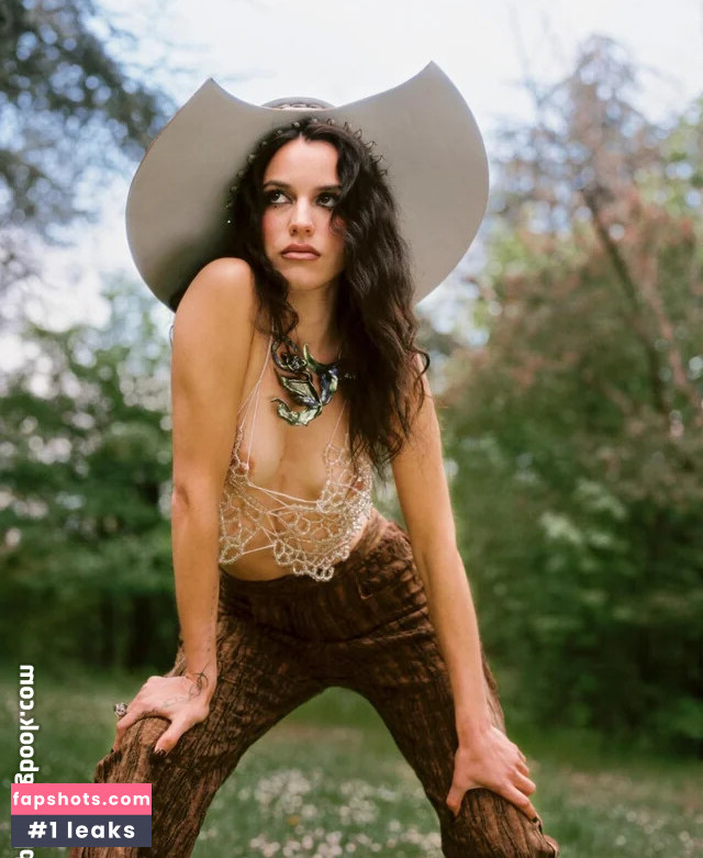 OOPS!!! International gallery photo #494