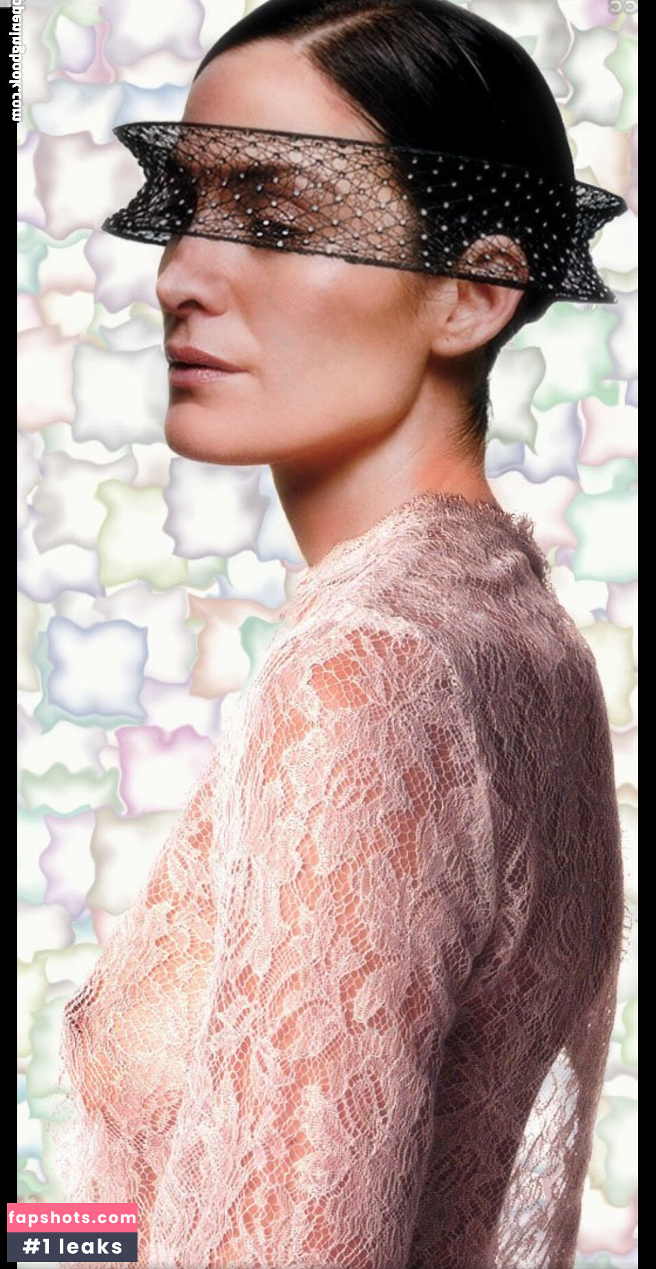 OOPS!!! International gallery photo #518