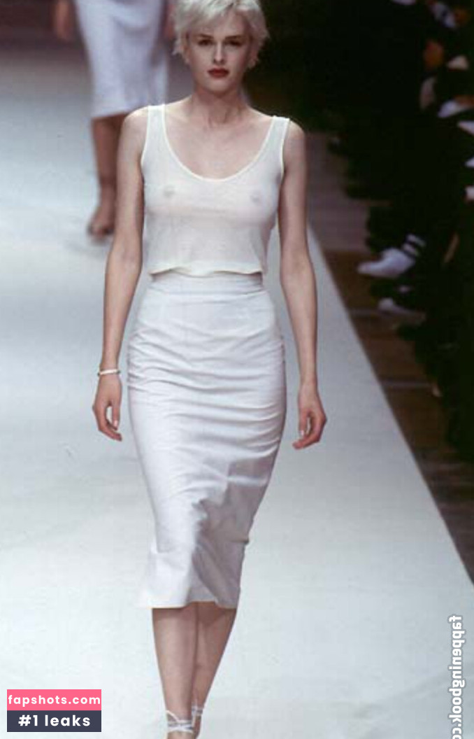 OOPS!!! International gallery photo #619