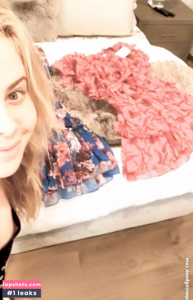 OOPS!!! International gallery photo #695