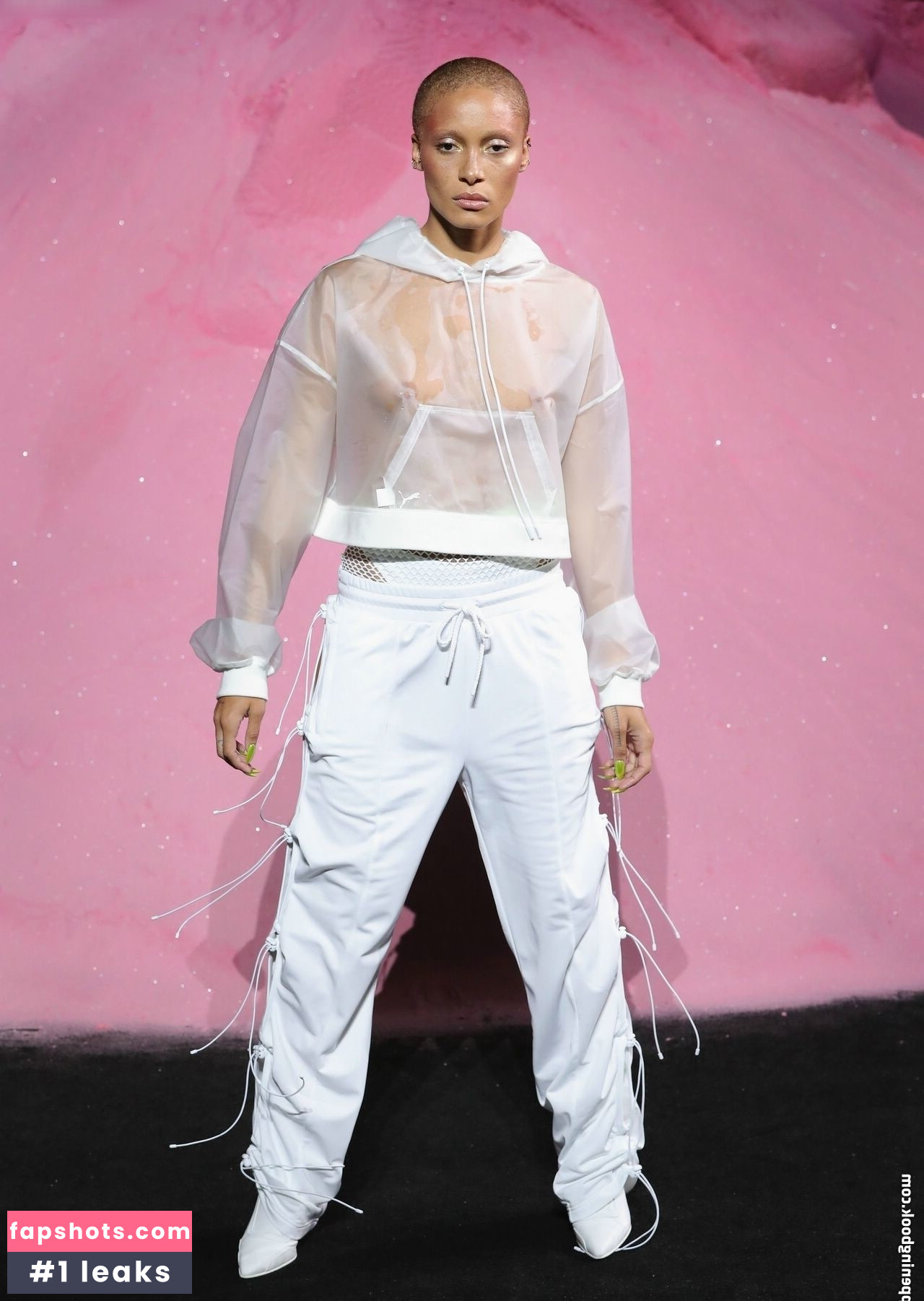 OOPS!!! International gallery photo #791