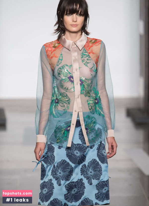 OOPS!!! International gallery photo #798