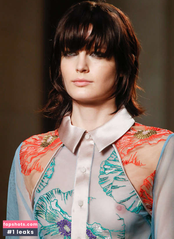 OOPS!!! International gallery photo #800