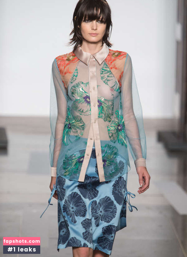 OOPS!!! International gallery photo #801