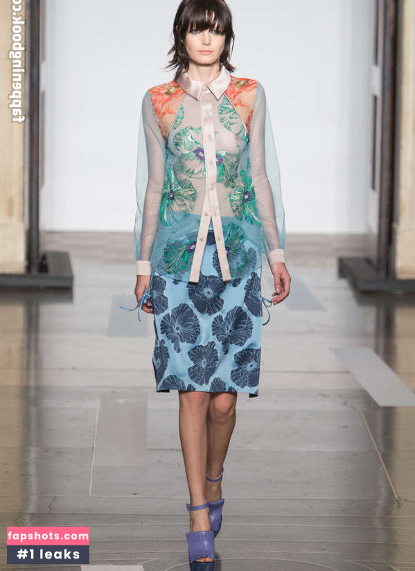 OOPS!!! International gallery photo #802