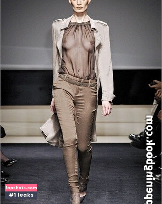 OOPS!!! International gallery photo #814