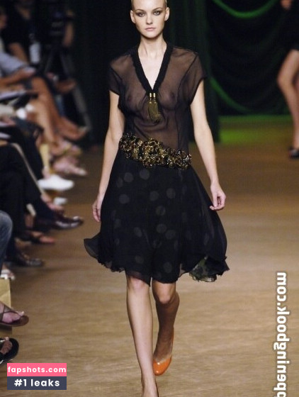 OOPS!!! International gallery photo #861