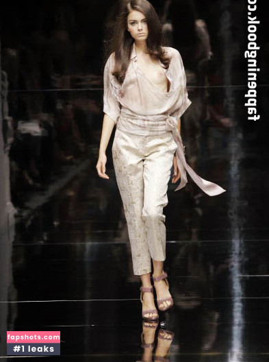 OOPS!!! International gallery photo #911