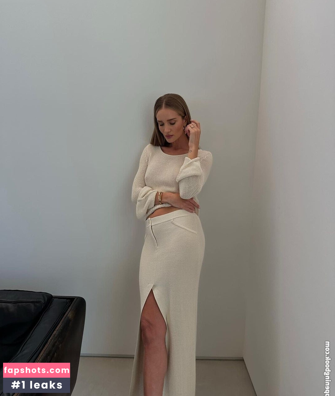 OOPS!!! International gallery photo #917