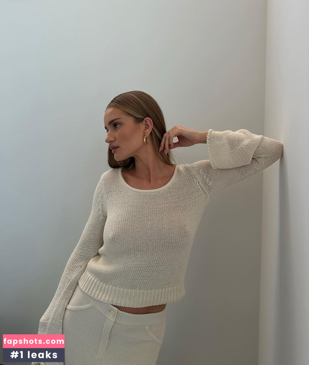 OOPS!!! International gallery photo #919