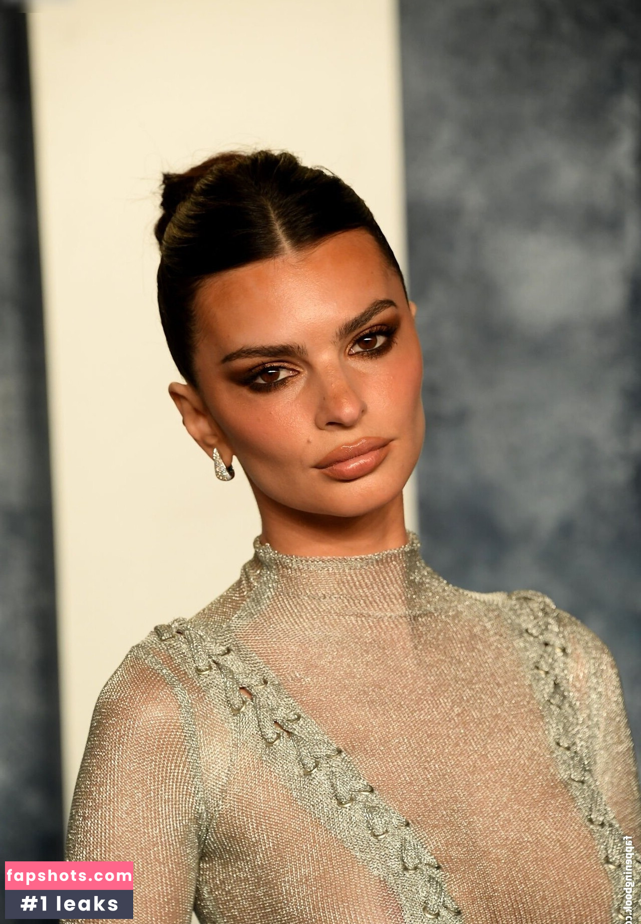 OOPS!!! International gallery photo #991