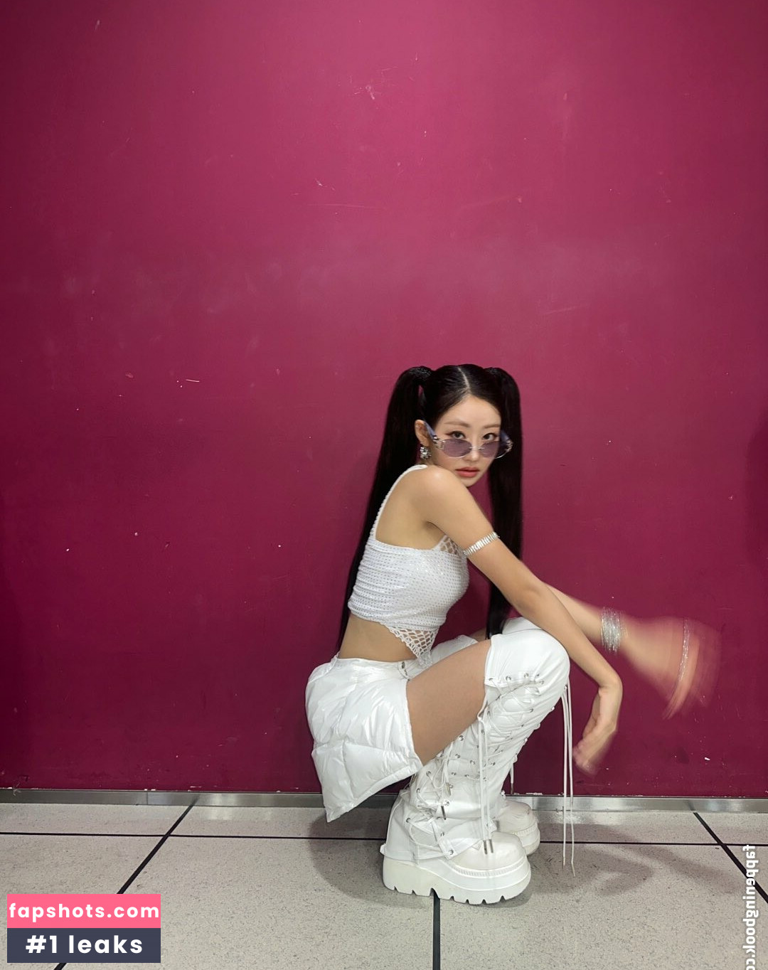 Oops! We ran into some problems. Nahé úniky fotek pouze od fanoušků #40 - Fapshots