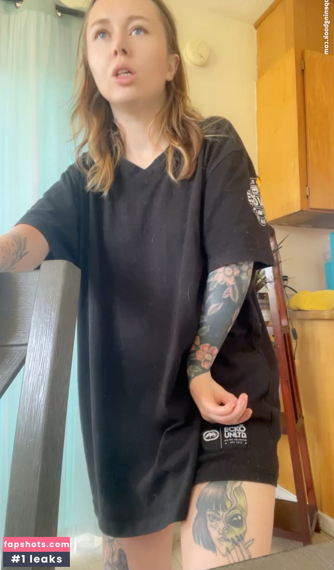 oopsiedaisybee gallery photo #6