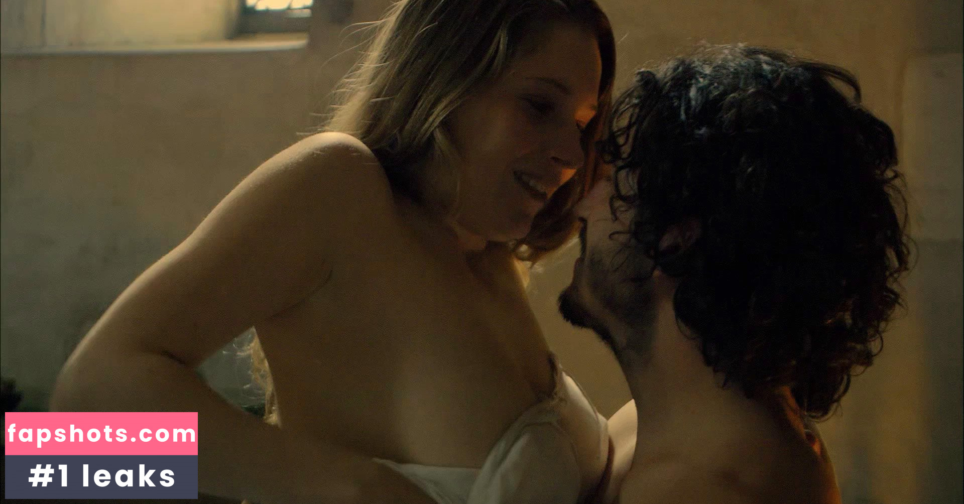 Ophélia Kolb gallery photo #3