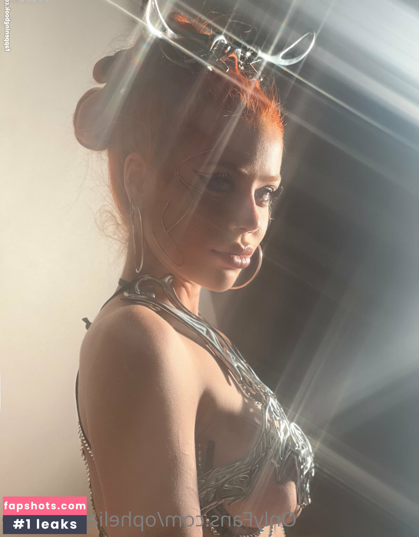 Ophelia Overdose gallery photo #45